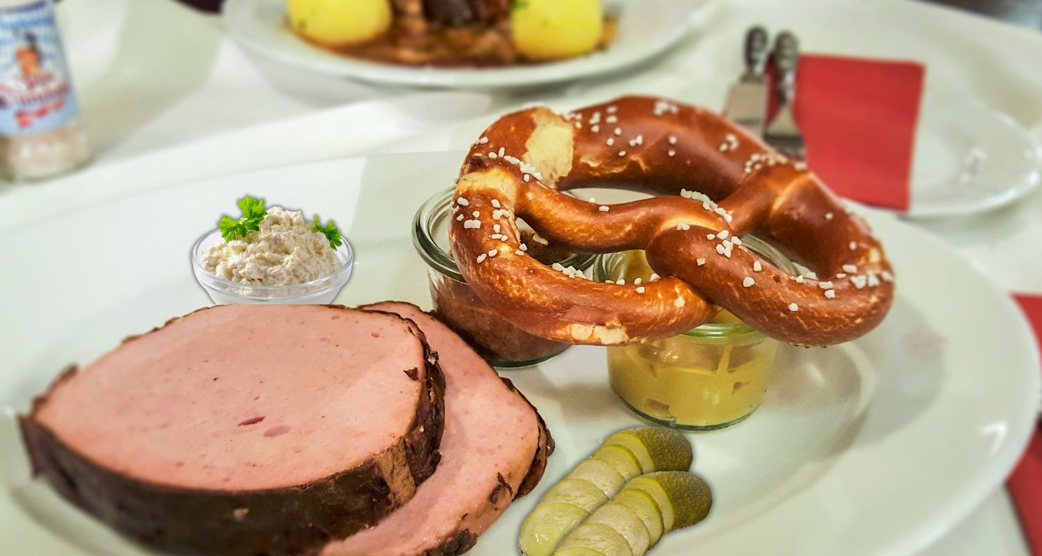 Leberkäse „Kren & Gurkerl“: Jausen-Style wie beim Heurigen